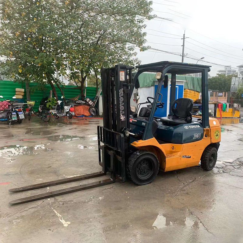 3 toneladas de carretilla elevadora usada con motor diésel de Japón en buen estado