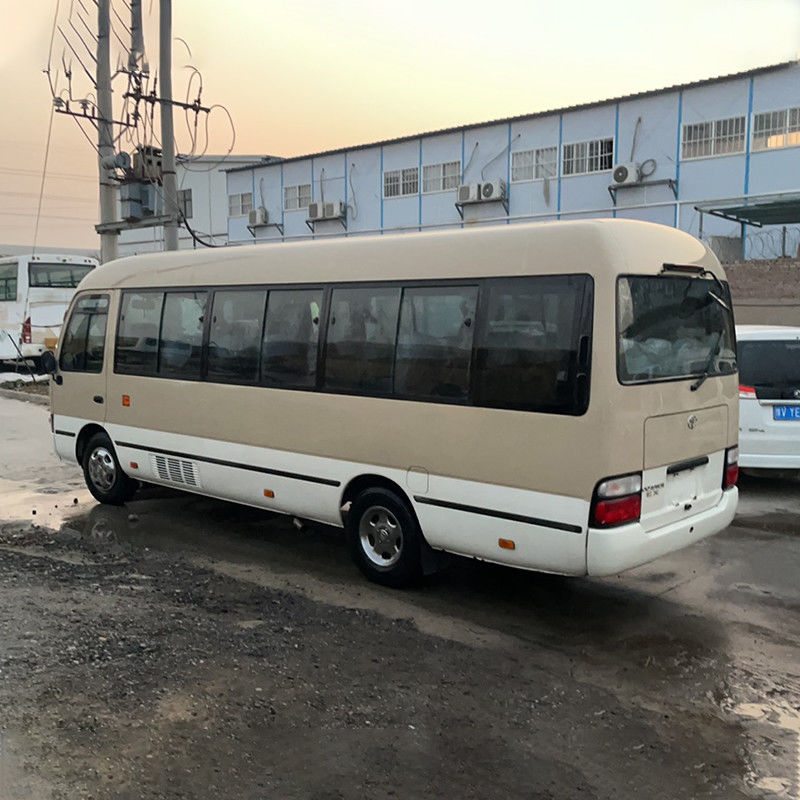 Minibus de segunda mano de 16-30 asientos con potencia diesel y capacidad del motor de 6-8L