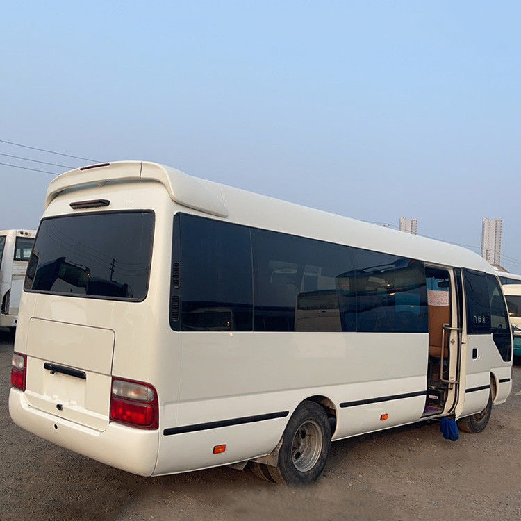 Diseño de color Diesel Toyota 30 asientos Autobús de montaña rusa para necesidades de transporte público