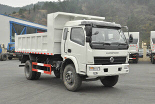 DONGFENG 6 ruedas 4X2 camión de descarga pequeño camión de remate en buen estado caja de cambios SINOTRUCK