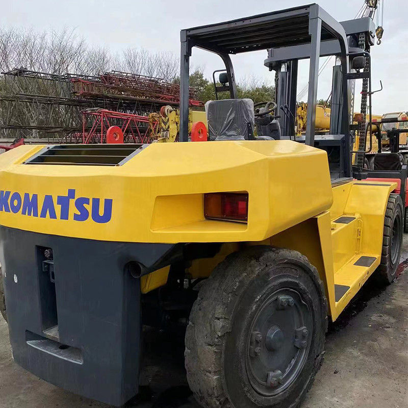 Camioneta elevadora diésel Komatsu usada para contenedores de 12 a 16 toneladas Largo del tenedor 1070 mm Ancho del tenedor 150 mm