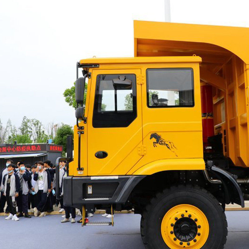 Liugong 6x4 10 ruedas 480hp Fuera de la carretera Minería camión de basura Suspensión aérea asiento del conductor