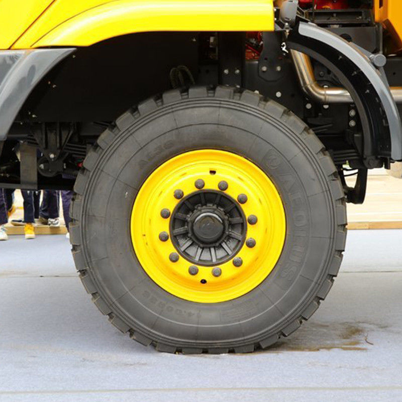 Liugong 6x4 10 ruedas 480hp Fuera de la carretera Minería camión de basura Suspensión aérea asiento del conductor