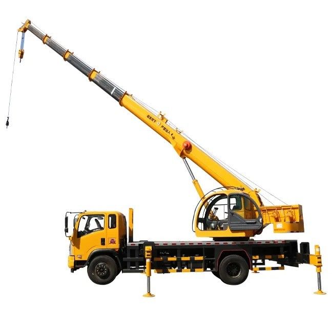 Máquina de elevación de grúas de camiones de segunda mano con motor CHANGCHAI y 2001-4000 horas de trabajo