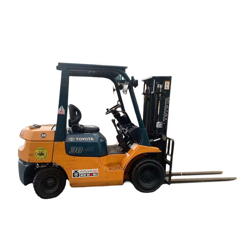 Buena condición 3ton TOYOTA original japonés carretilla elevadora de segunda mano y horas de trabajo bajas