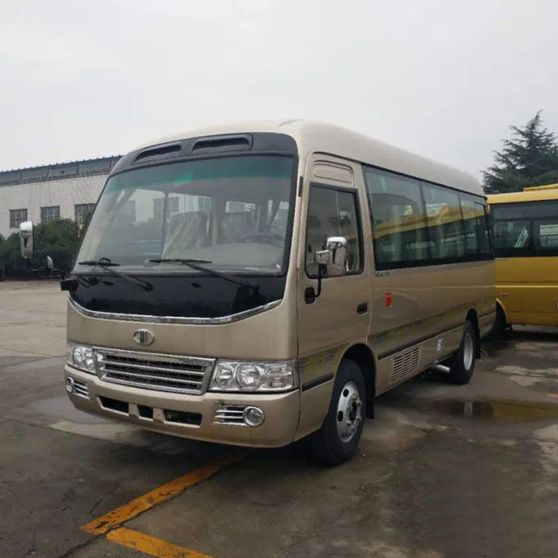 Autobús diesel de 30 plazas modelo 2022 con un peso bruto de 5600 kg para necesidades de transporte