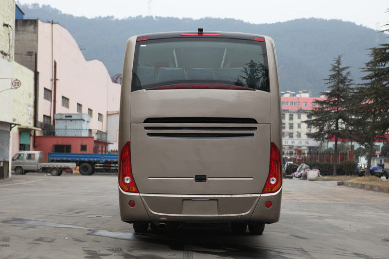 10490mm longitud Dongfeng Chaolong Lhd 45 asientos autobús de lujo con buen motor y diesel