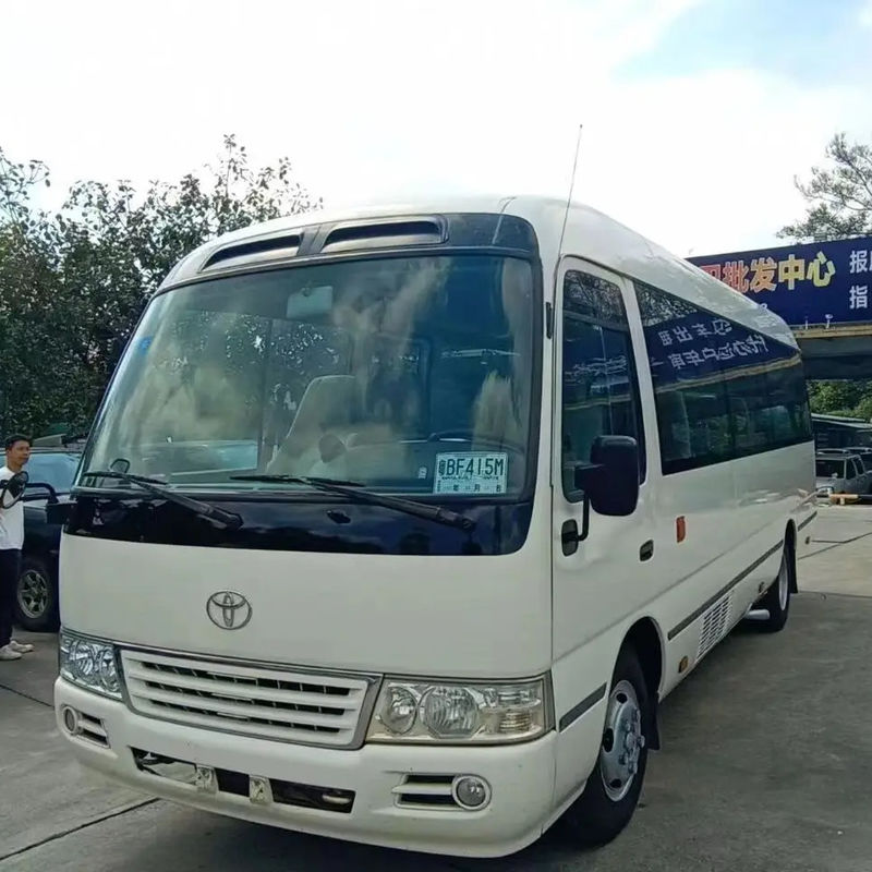Requisito del cliente 30 asientos Toyota Coaster Van manejo con la mano izquierda Autobús turístico de lujo