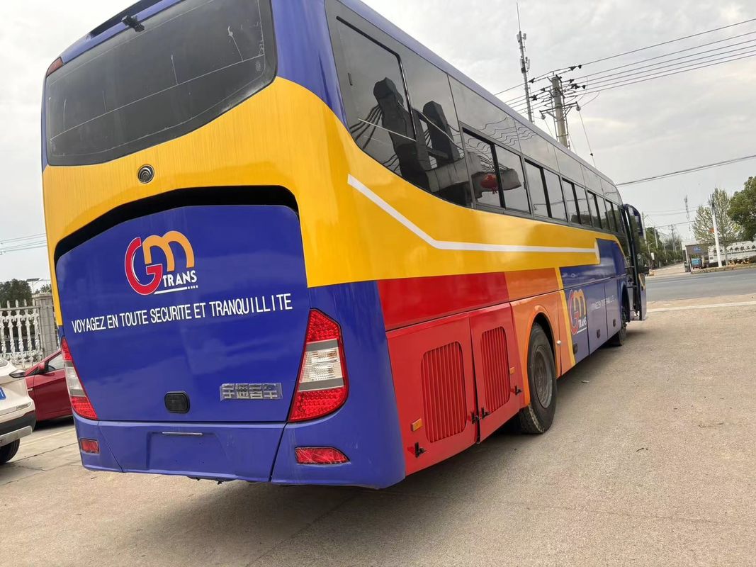Autobús de pasajeros de 72 plazas con conducción izquierda con capacidad de motor estándar de emisión Euro 4 de 8L