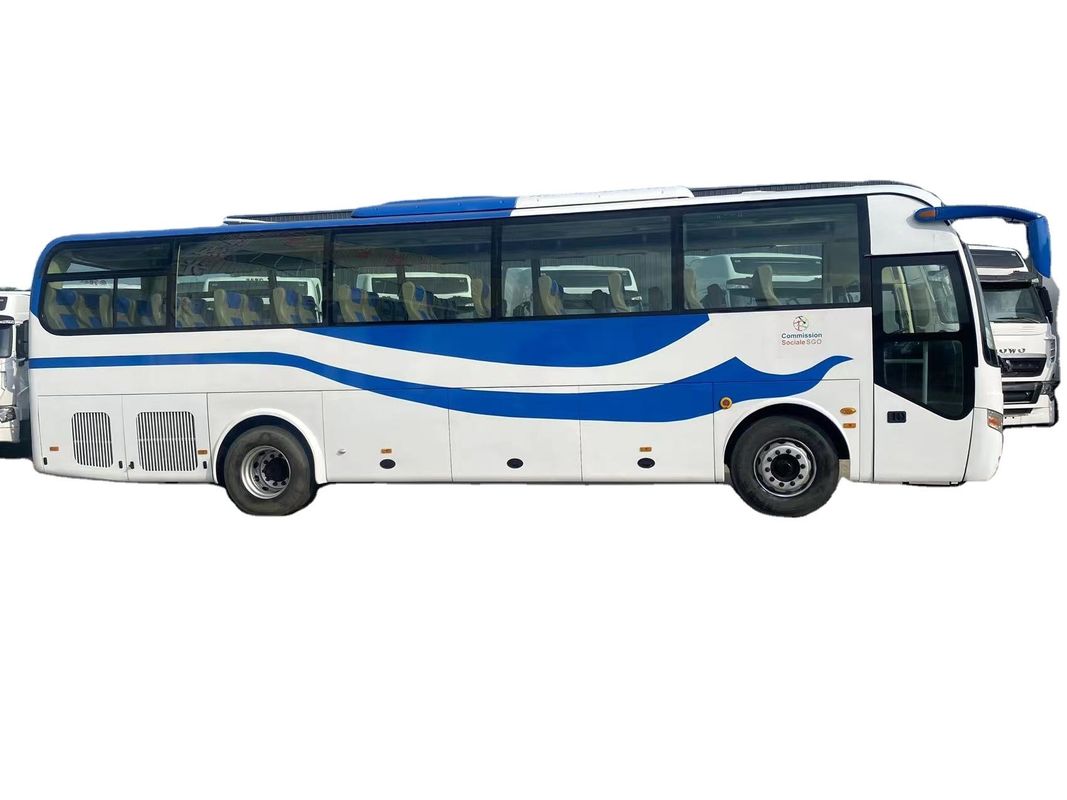 30/45/57 asientos Autobús turístico de pasajeros con 8400 ml Capacidad 10990*2500*3670mm