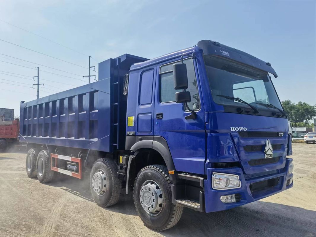 16 ruedas HOWO 8X4 camión de carga pesada usado con capacidad de tanque de combustible de 300-400L