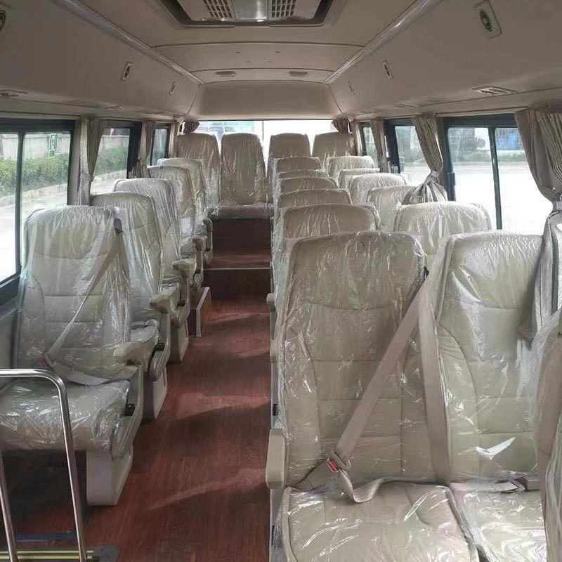 6122 Autobuses usados de 40-55 asientos con dirección LHD y capacidad del motor de 6-8L