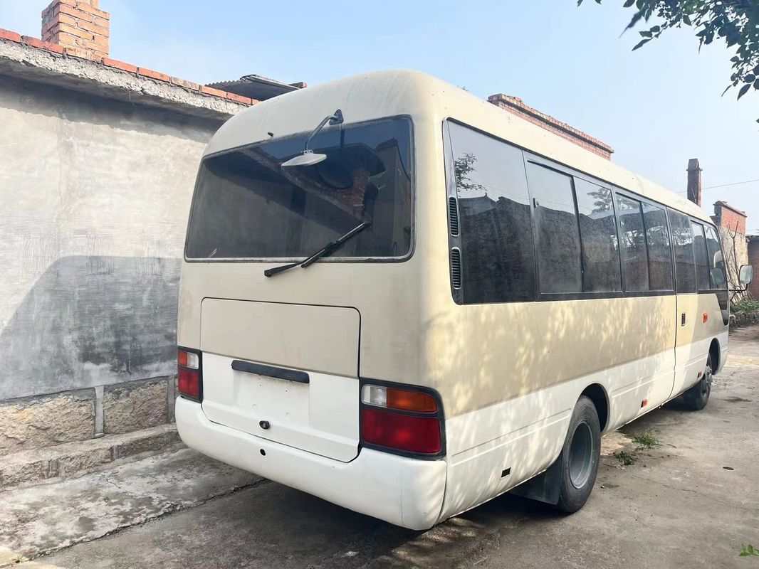 Capacidad del motor 4L Toyota Coaster 30 asientos Dirección izquierda Autobuses usados LHD para turistas