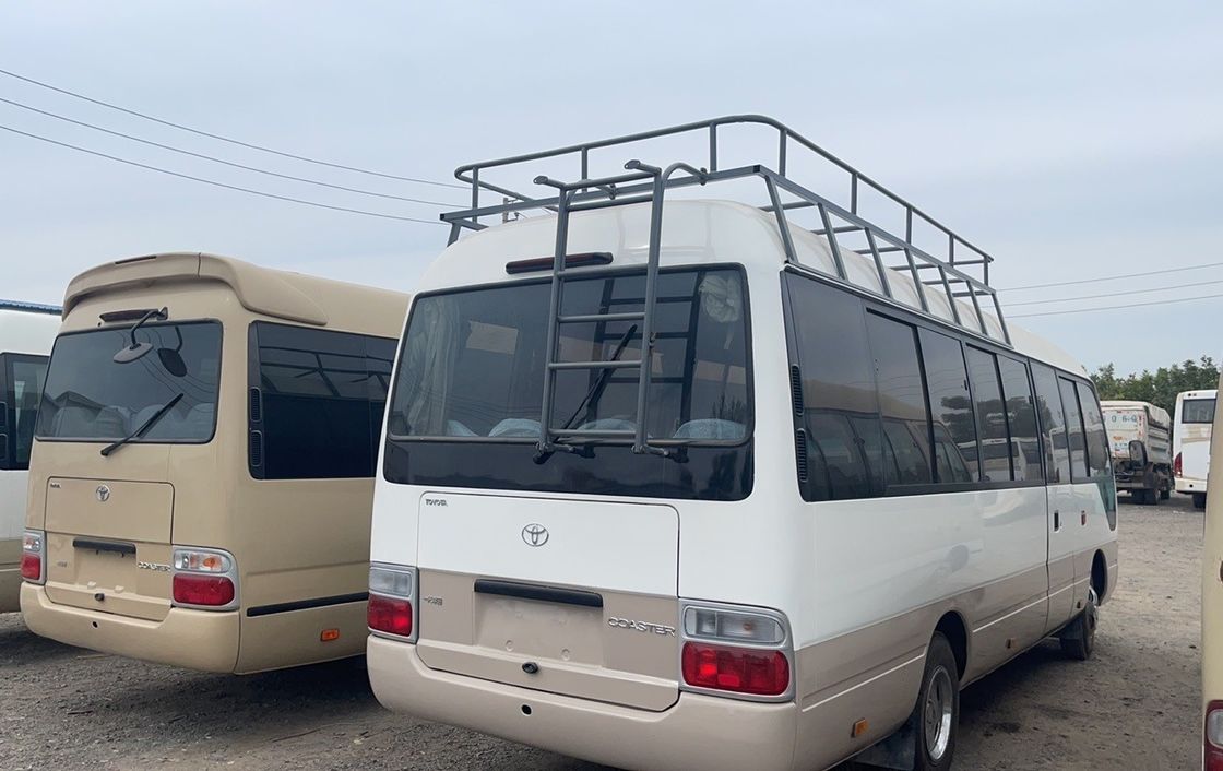 Autobús Toyota de segunda mano de 30 plazas Autobús de pasajeros de segunda mano