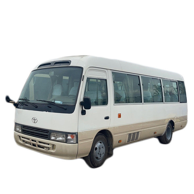 Autobús Toyota Coaster con transmisión manual y emisión Euro 2-6 de 30 plazas con accionamiento a mano izquierda
