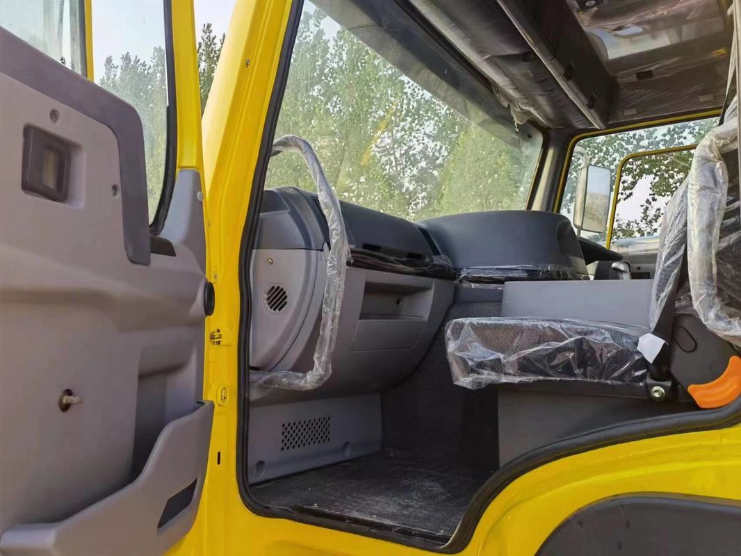 RHD SINO HOWO 8X4 Camión de descarga usado de trabajo pesado G.V.W. 31T Caja de cambios FAST12JSXD240T