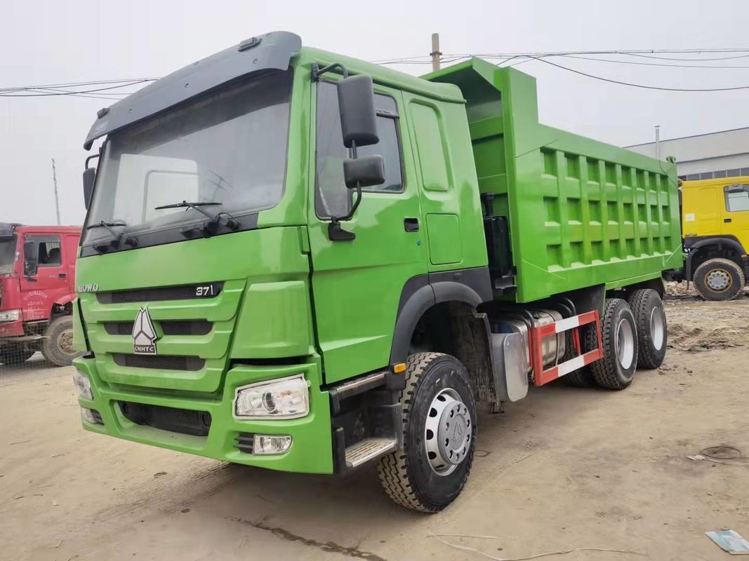 LHD SINO TRUCK HOWO 371HP 6x4 camión pesado usado para 2 pasajeros