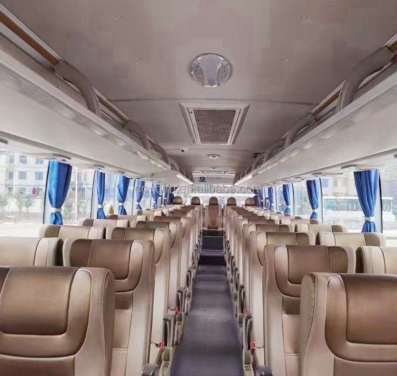 Autobús de autocares de Youtong de 12 metros RHD renovado para cumplir con la norma de emisiones Euro 3 para viajar de forma segura