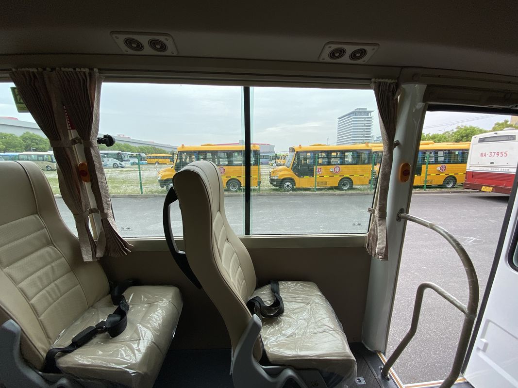Autobuses de lujo de 30 plazas COACH en 2024 con tipo de transmisión manual Euro 3