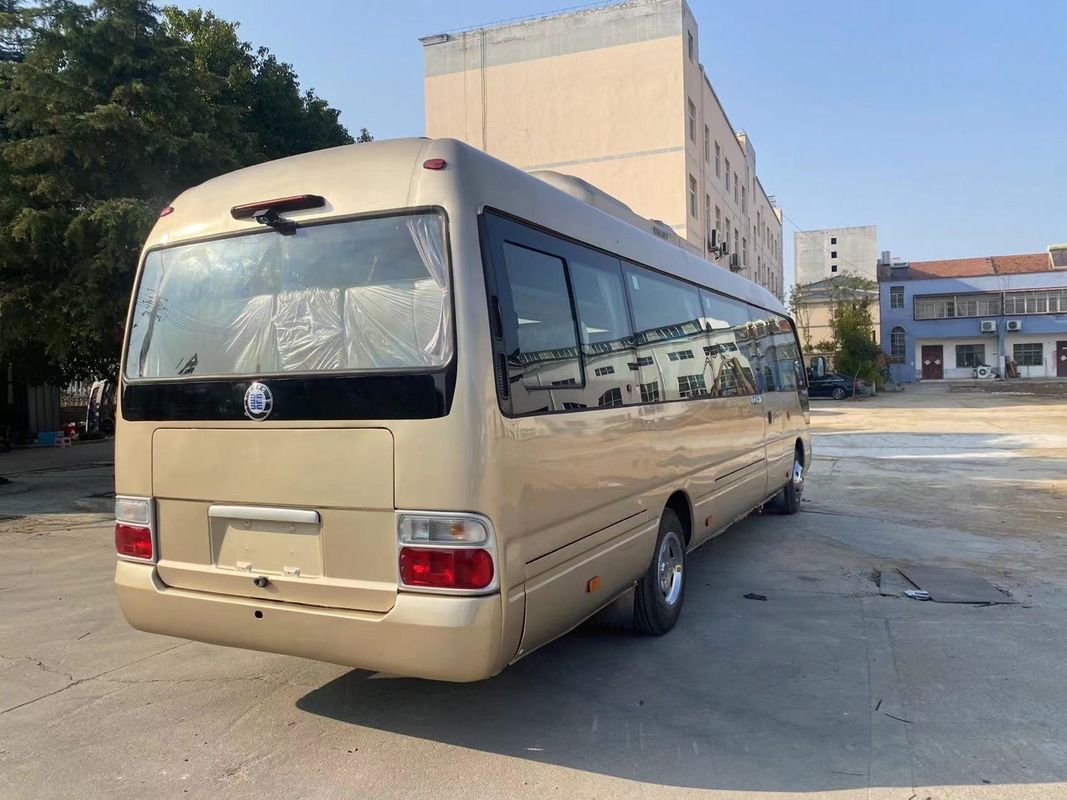Autobuses Toyota Coaster de 30 plazas con norma de emisiones Euro 3 y capacidad del motor 4L