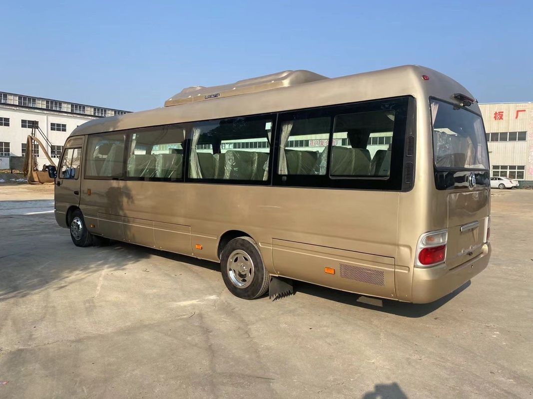 Autobuses Toyota Coaster de 30 plazas con norma de emisiones Euro 3 y capacidad del motor 4L
