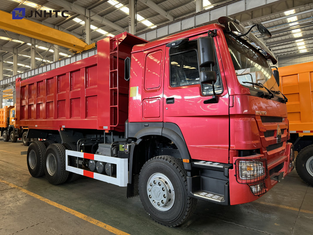 LHD SINOTRUCK HOWO 6x4 Euro 2 de carga de 380 caballos de fuerza camión de carga camión de descarga usado