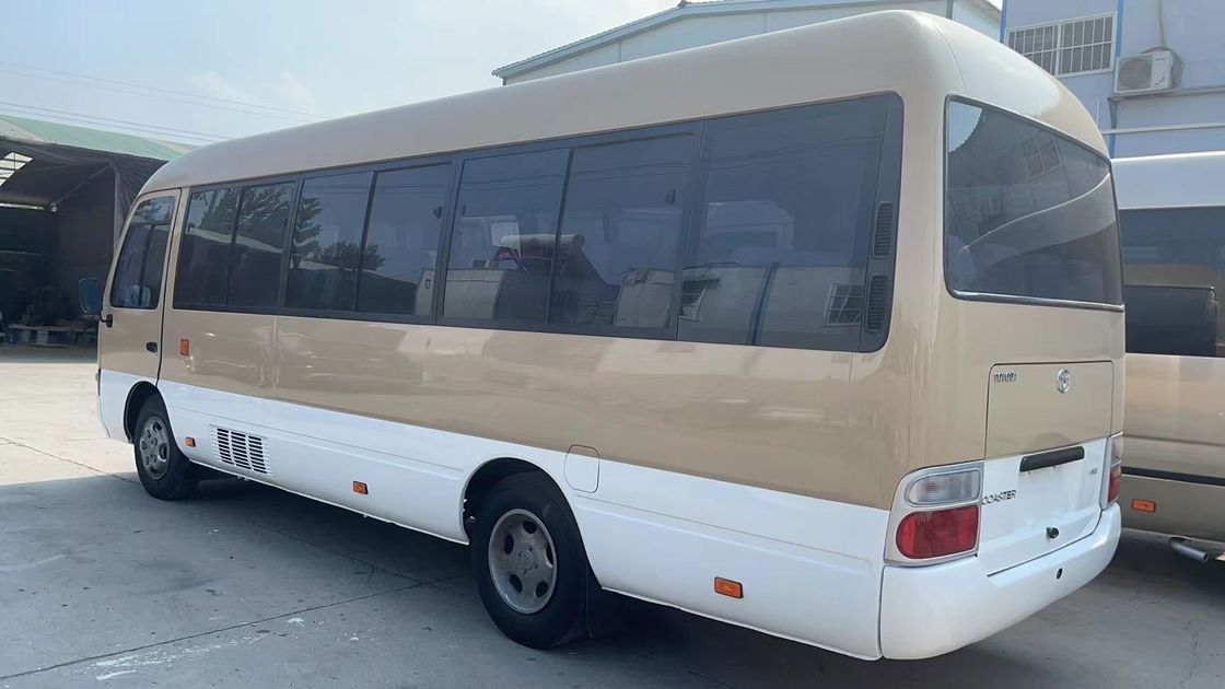 Máxima potencia 113/5200kw Euro 3 Dirección izquierda Diesel 29 asientos Autobús Toyota Coaster Usado