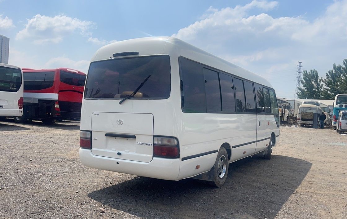 Autobús de montaña usado V6 4.0 6GR 2.7L VVT-I Transmisión manual 17-30 asientos
