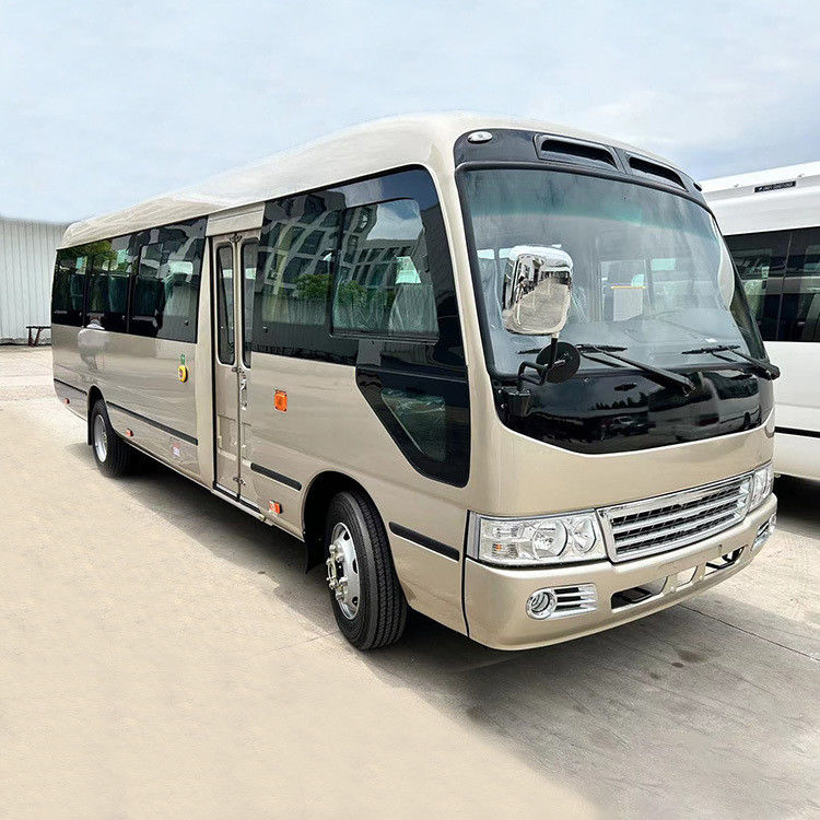 Autobús de montaña a mano izquierda con neumáticos 215/75R17.5 y norma de emisiones Euro 2 en el mejor de los casos