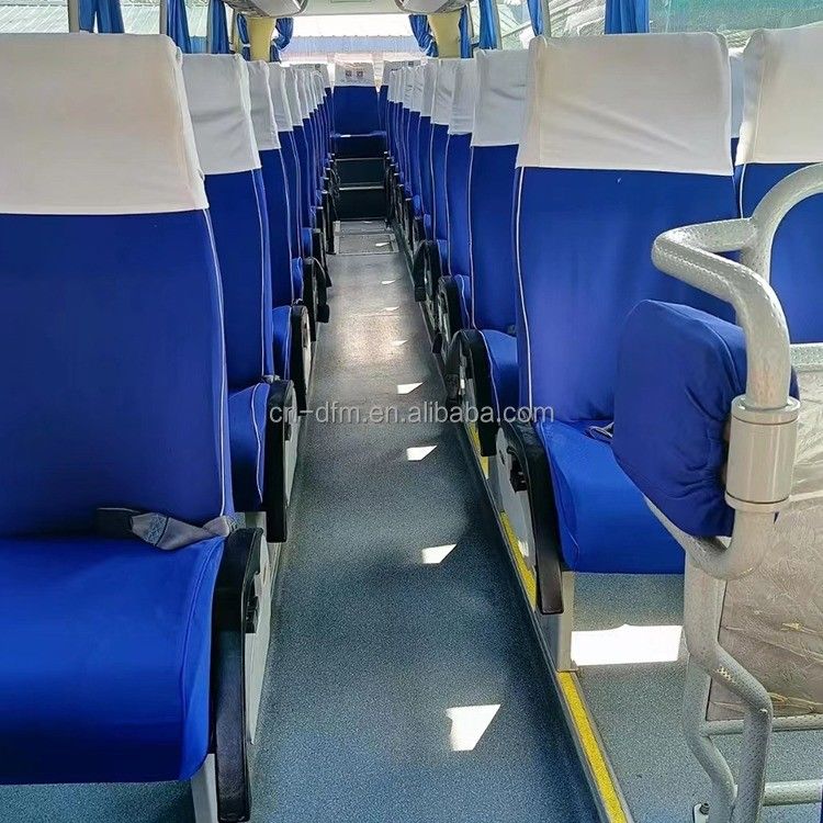Autobuses usados de Yutong de 54 asientos con volante izquierdo Autobuses con velocidad máxima de 90 km/h y 2 bolsas de aire