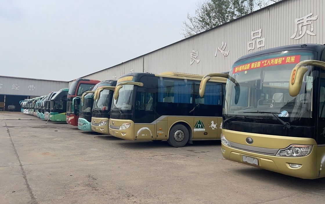 Tipo de conducción LHD Perfecto Renovado 65 pasajeros 65 asientos autobús 12000*2550*3550mm