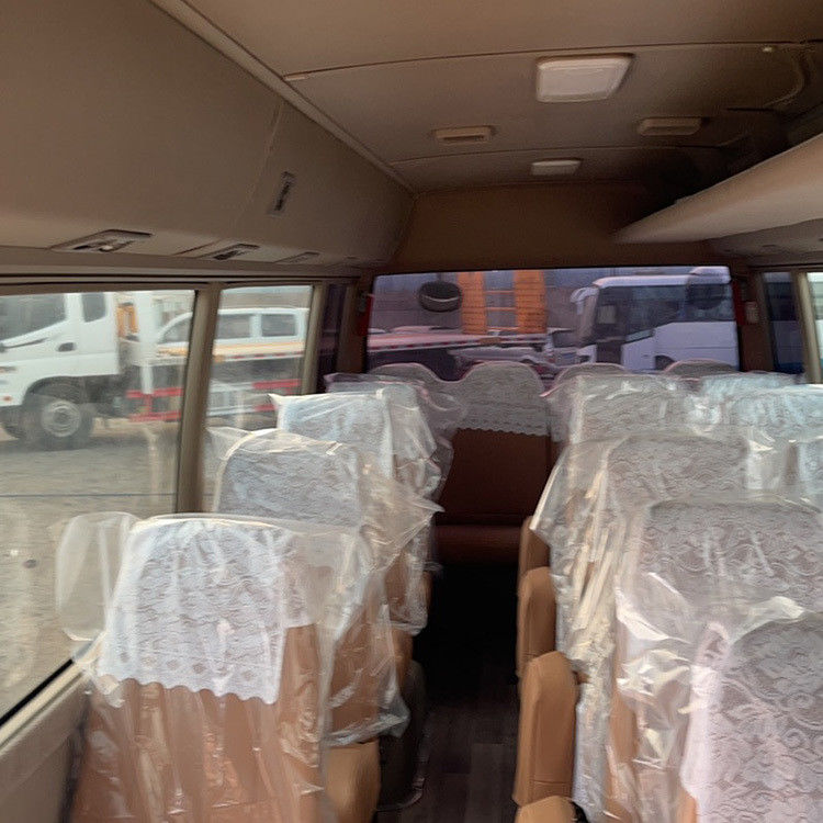 30 asientos Autobús Toyota Coaster Usado con potencia máxima de 113/5200kw y capacidad de asientos de 30