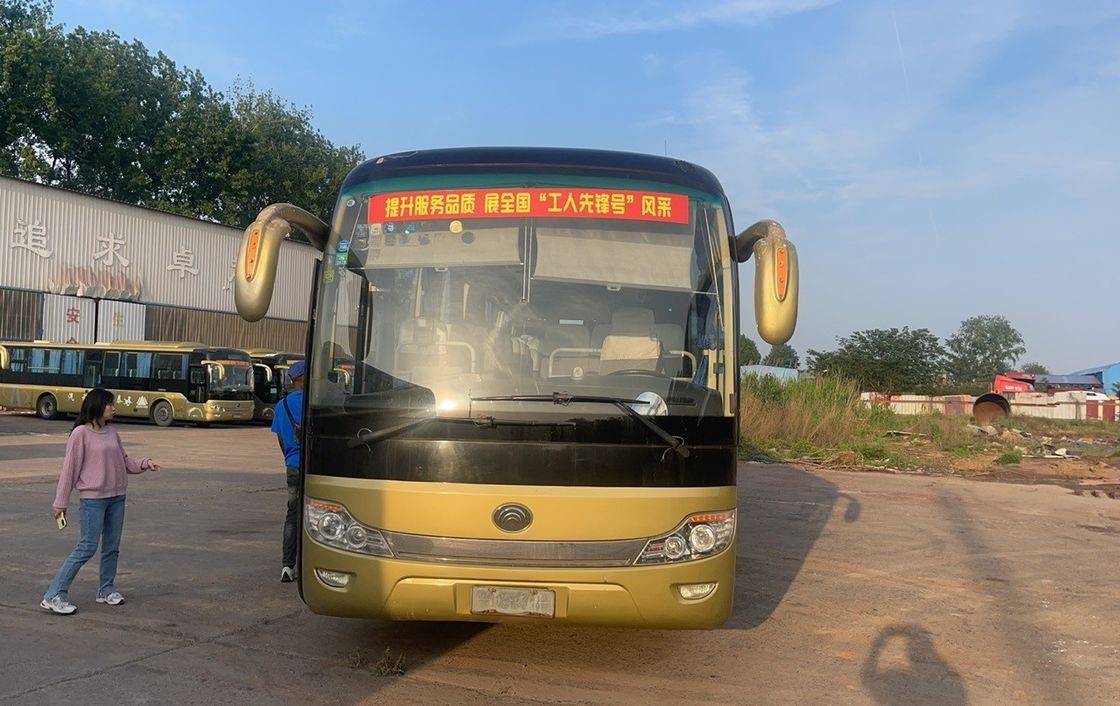 Autobús de 65 asientos Perfecto Renovado Euro III Estándar de emisiones con y asequible