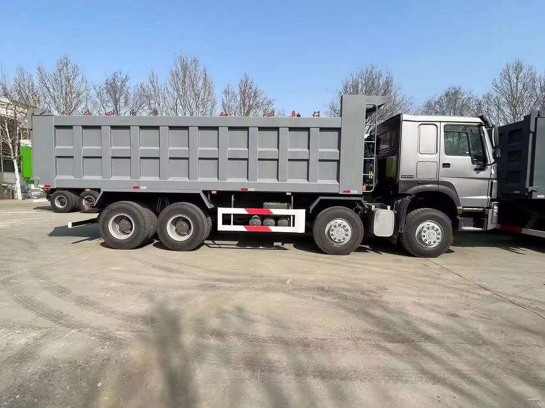 Sinotruk Howo de 400 CV 12 ruedas 8x4 camiones de tirón camiones de descarga con caja de engranajes manual