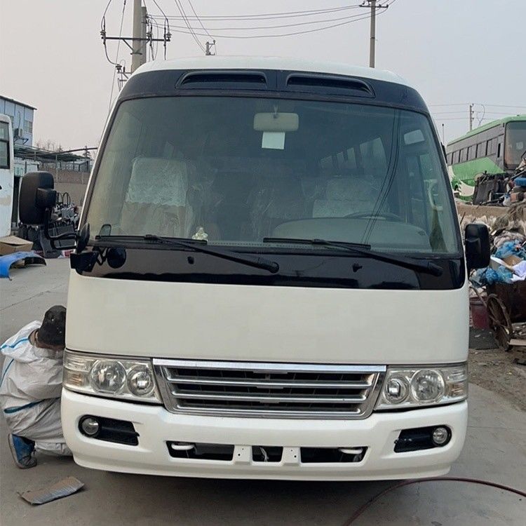 30 asientos en buen estado diesel usado Toyota Coaster Autobuses Motor de capacidad 6-8L diesel