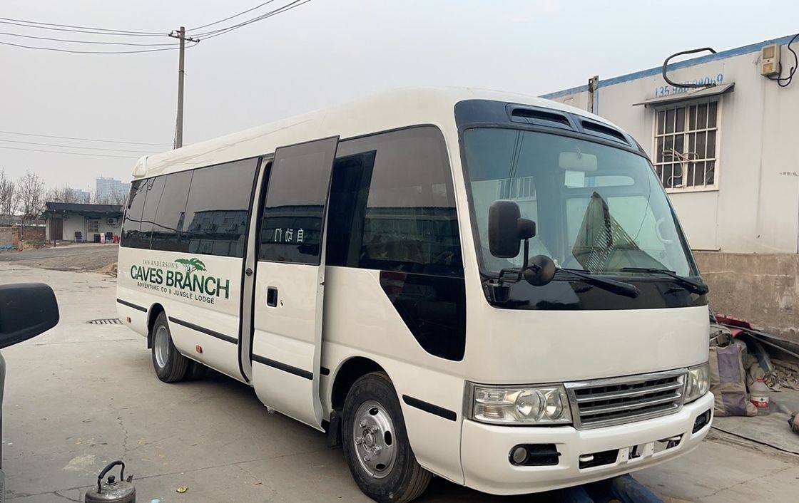 30 asientos en buen estado diesel usado Toyota Coaster Autobuses Motor de capacidad 6-8L diesel