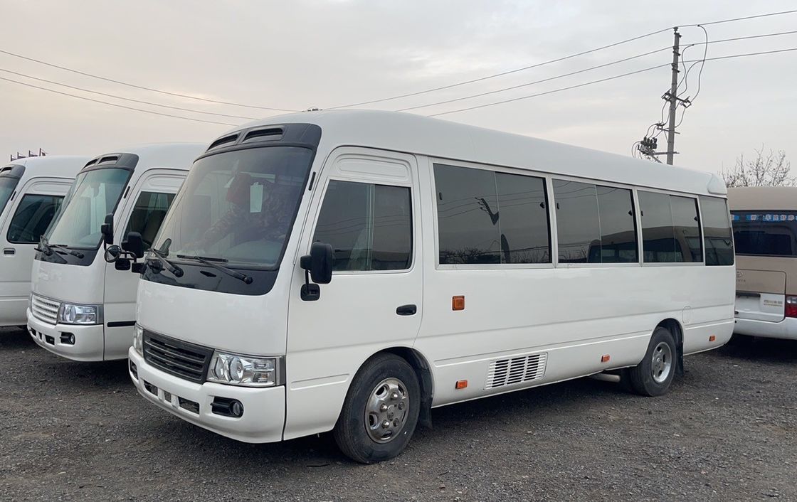 7.00R16 neumático en buen estado diesel usado Toyo ta Coaster Bus Requisito del cliente