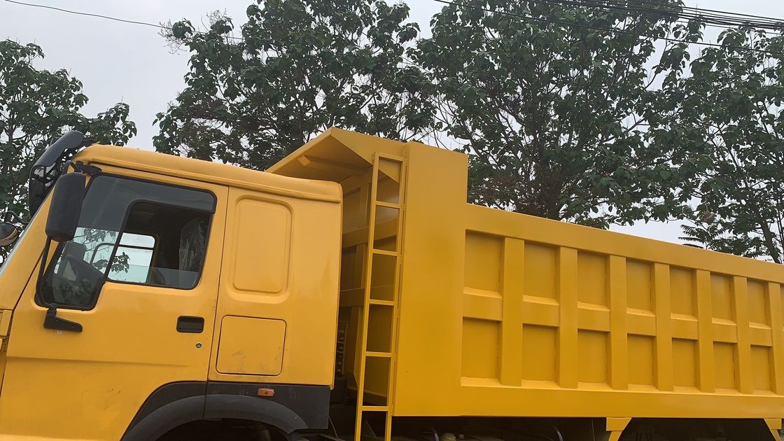 6x4 Howo Camión usado con tirador HOWO Camión de tiradores de segunda mano Camiones de tiradores de segunda mano 370HP