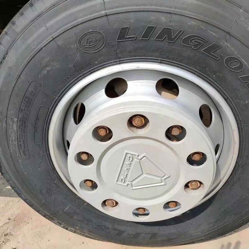 Usado 2024 10 ruedas 24 metros cúbicos Howo 371 camión de descarga eléctrica para el transporte de minería