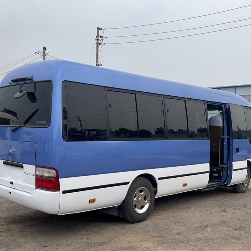 Autobús turístico de lujo 25 asientos 30 asientos Minibús usado Toyo Ta Coaster