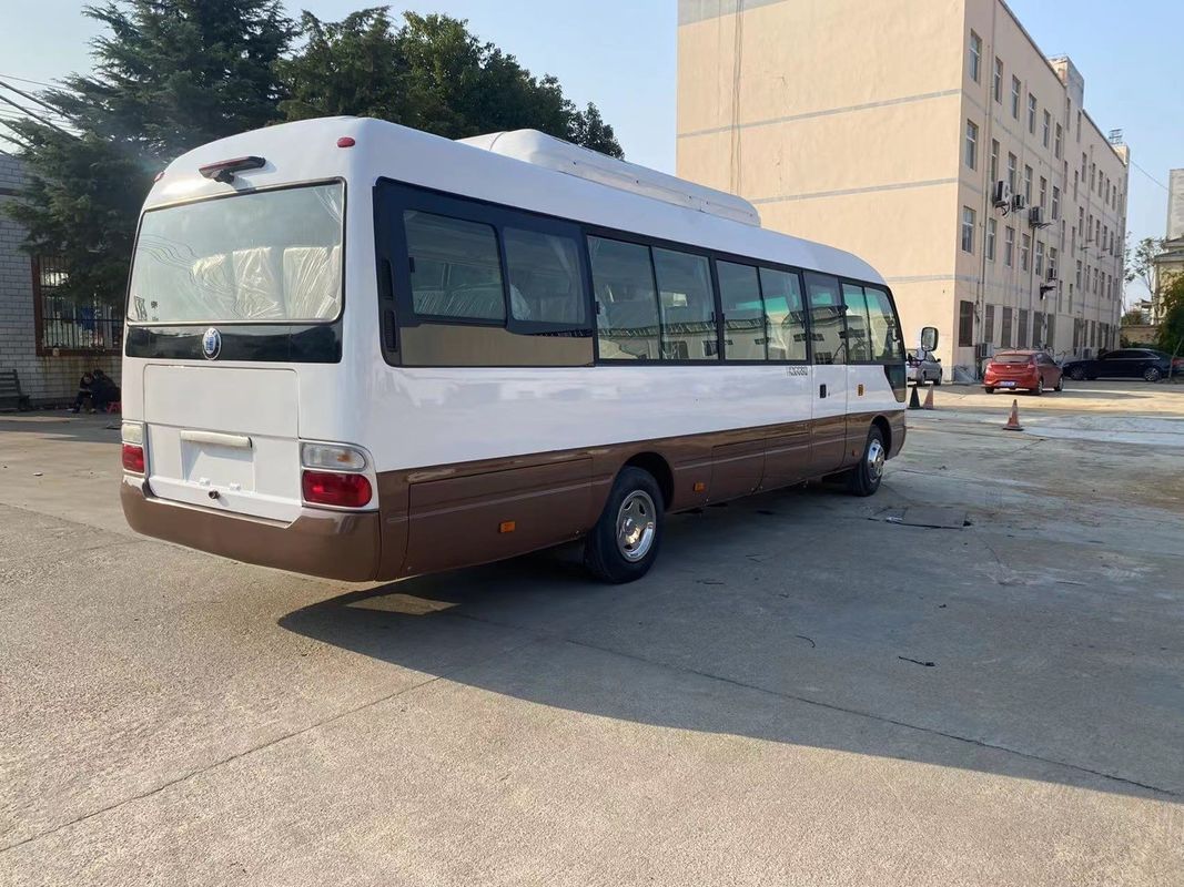 Autobús de montaña diésel de 30 plazas con transmisión M156 y emisiones EURO 3 en el mejor de los casos