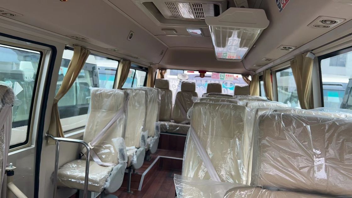 Autobús de montaña diésel de 30 plazas con transmisión M156 y emisiones EURO 3 en el mejor de los casos