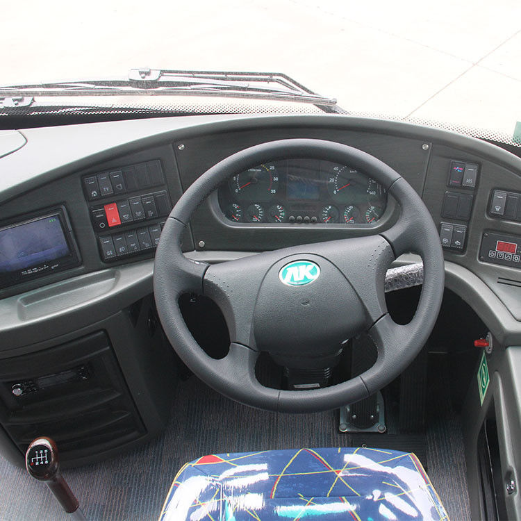 Euro 3 Diesel 70 asientos Autobús de lujo Tour Autobús de pasajeros para los requisitos del cliente