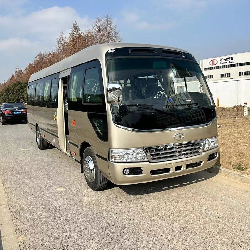 30 1 asientos motor diesel capacidad 4L Toyo ta Coaster Bus con eficiencia en el consumo de combustible