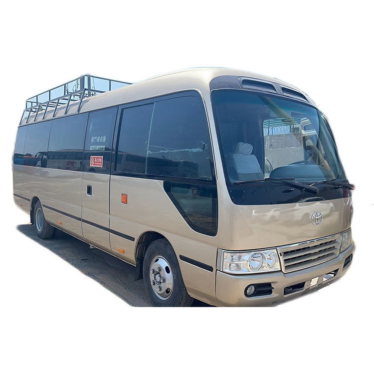 Autobús Toyota Coaster usado en Japón de 30 asientos con motor de 1HZ y neumáticos 9.00R20
