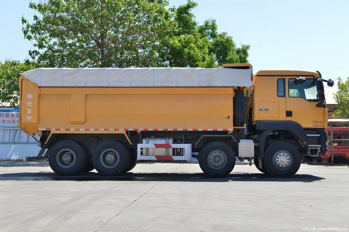 Camión pesado de segmento Sinotruk 371hp Camión de descarga usado 8 * 4 Camión de remate para beneficio