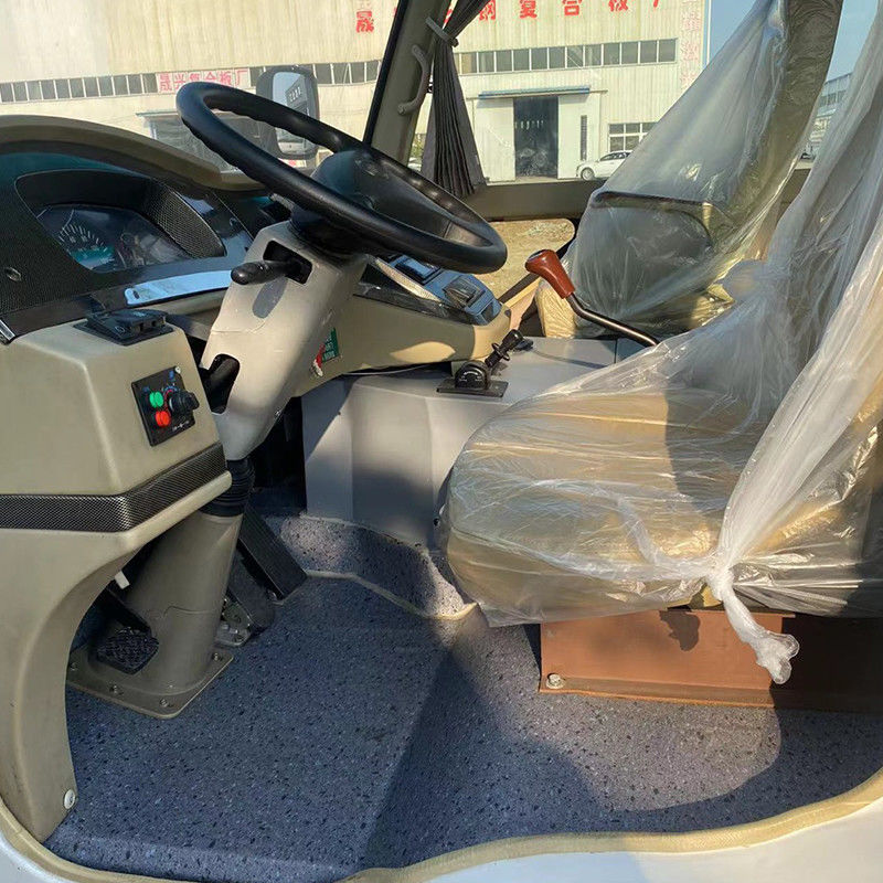 Autobús Toyota 15BT usado con 30 asientos y potencia máxima 113/5200kw en buenas condiciones