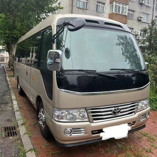 9.00R20 neumáticos de conducción izquierda Toyo Ta Coaster Bus para el rendimiento y la eficiencia