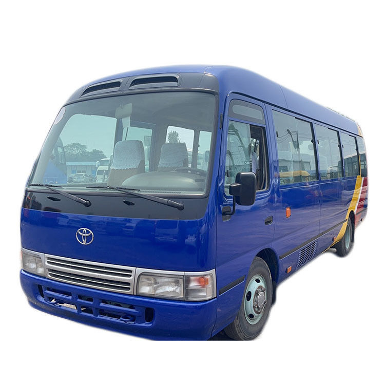 Minibus diesel de 30 plazas Toyo Ta Coaster con diseño de lujo y eficiencia de combustible