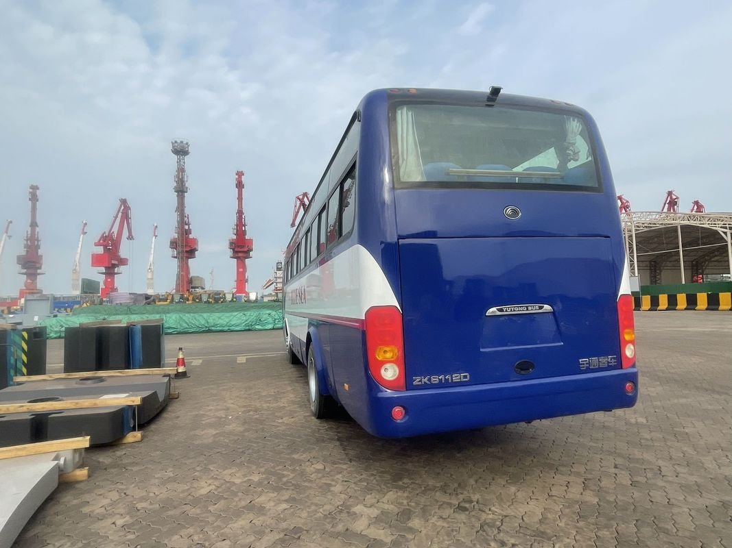 Autobús de autobús ZK6102D de 10 metros 45 asientos con desplazamiento de 8.4L y posición de dirección LHD